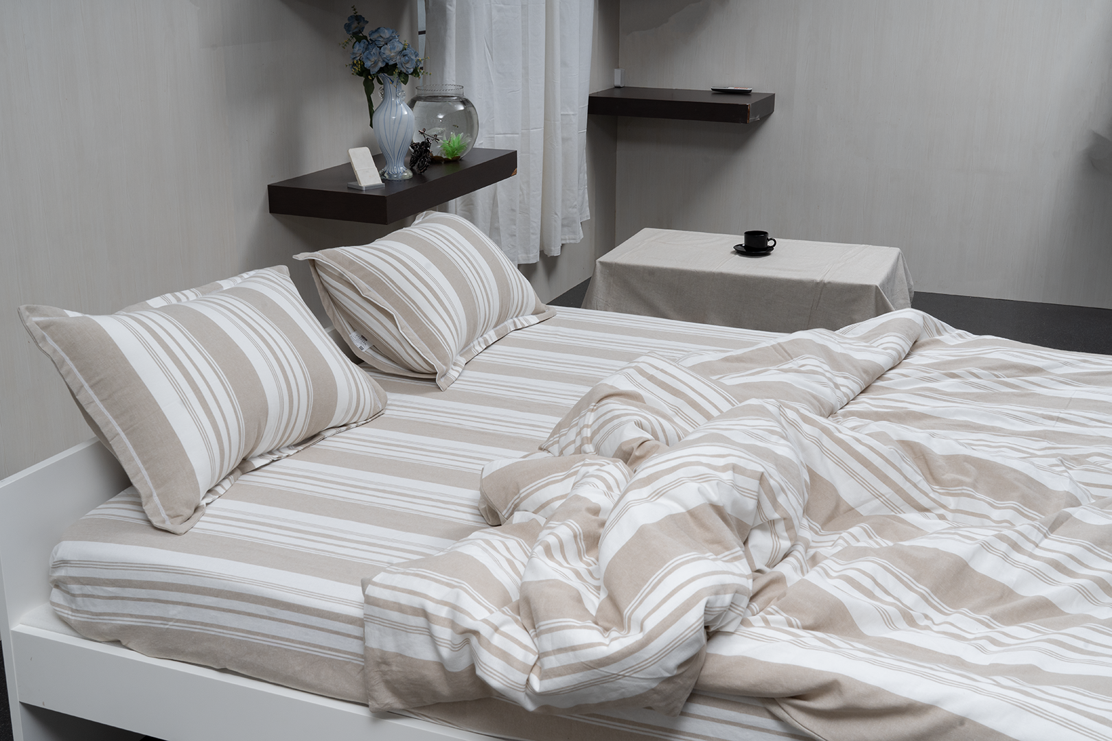 Soft duvet cover for comfortable bedding