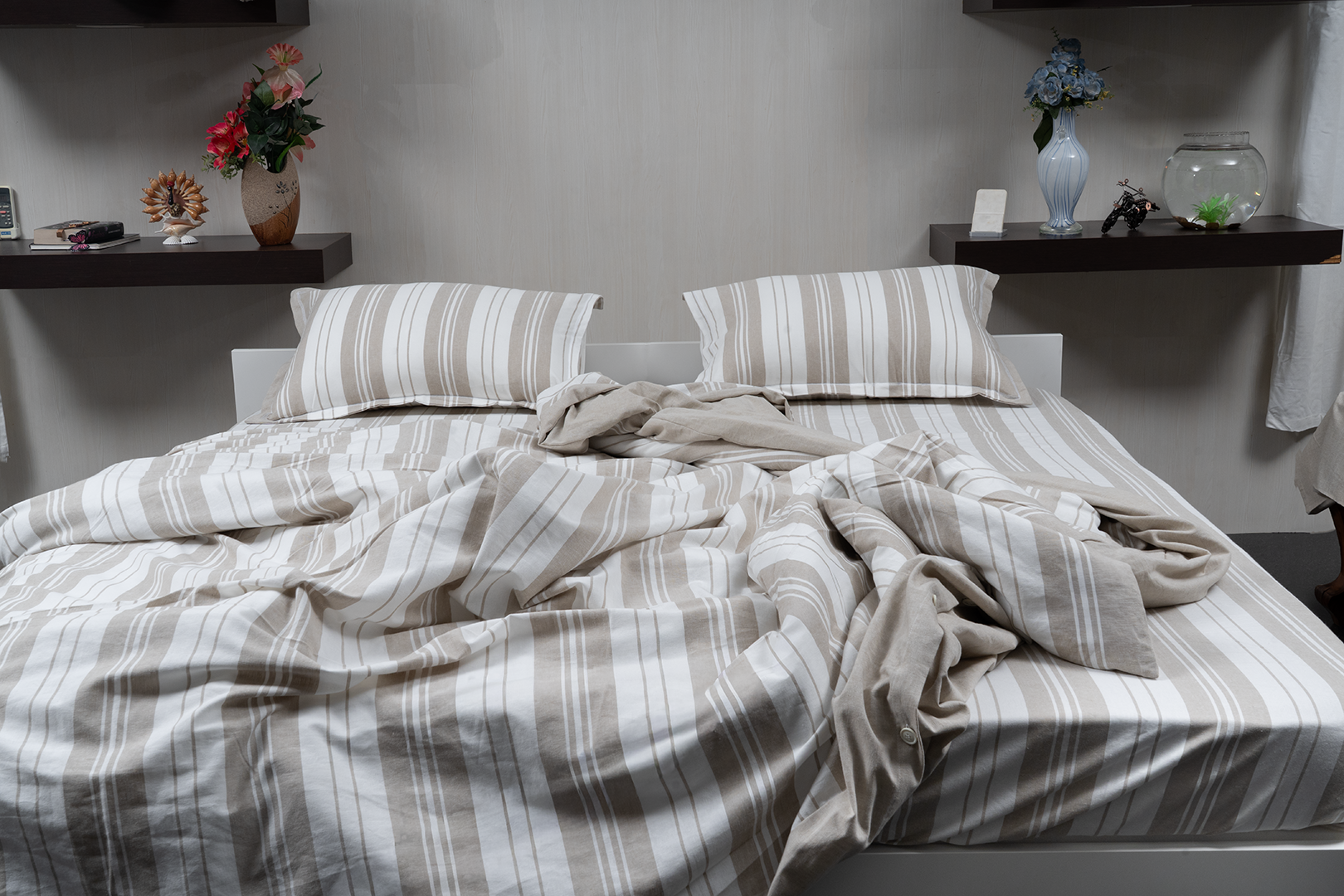 RippleFlow Beige – Duvet Cover