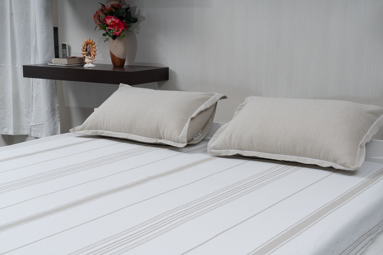 Uni Beige – Pillow Covers