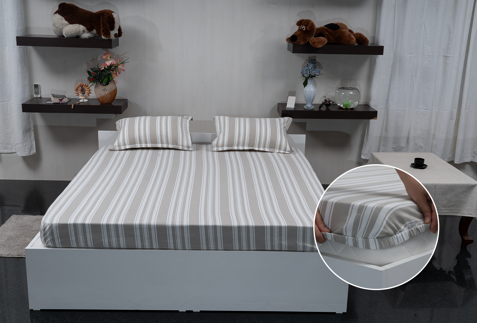 Linn Decors fitted sheet with elastic edges on a modern bed in a clean bedroom setting