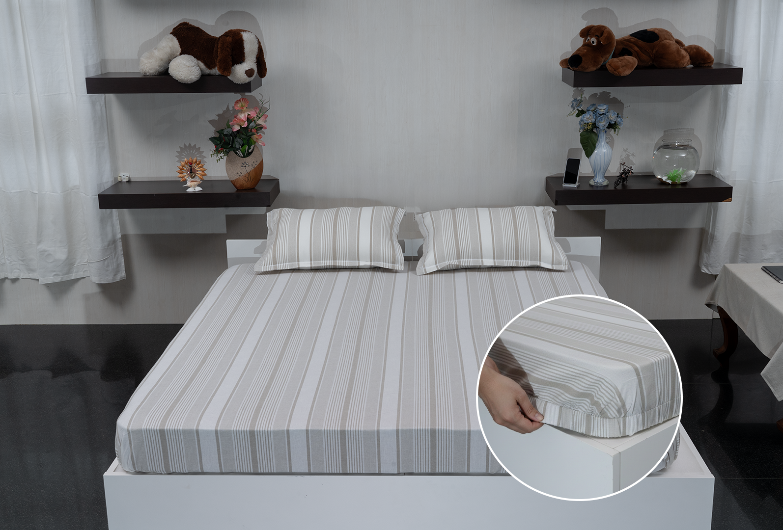 Linn Decors fitted sheet with elastic edges on a modern bed in a clean bedroom setting