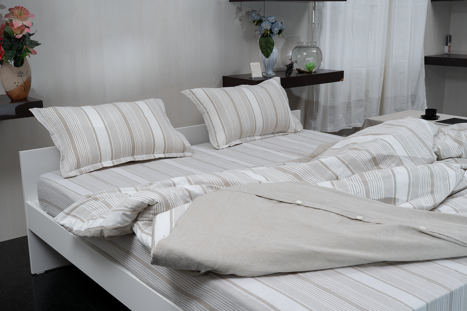 Soft duvet cover for comfortable bedding