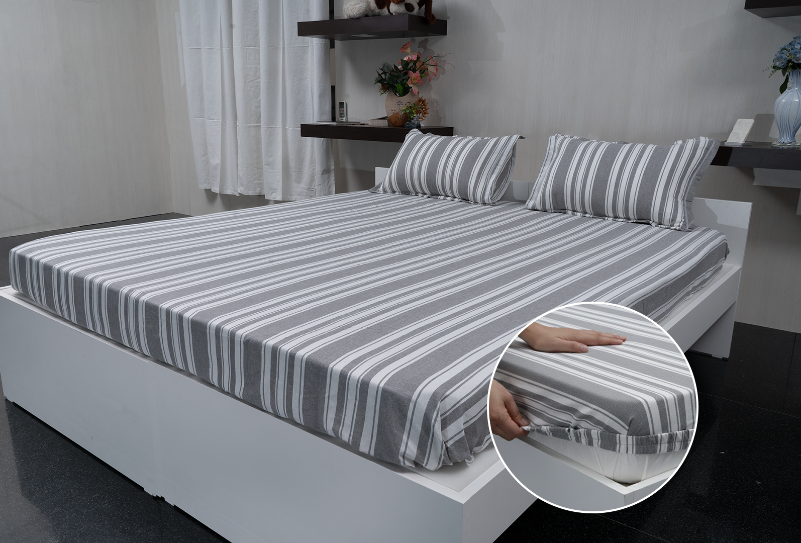 Linn Decors fitted sheet with elastic edges on a modern bed in a clean bedroom setting