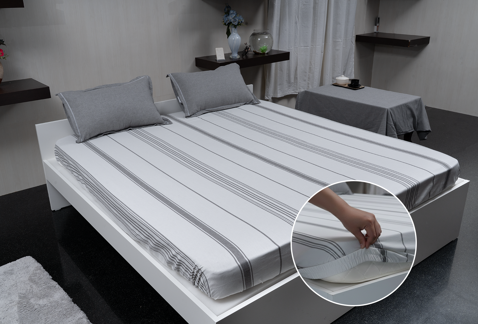 Linn Decors fitted sheet with elastic edges on a modern bed in a clean bedroom setting