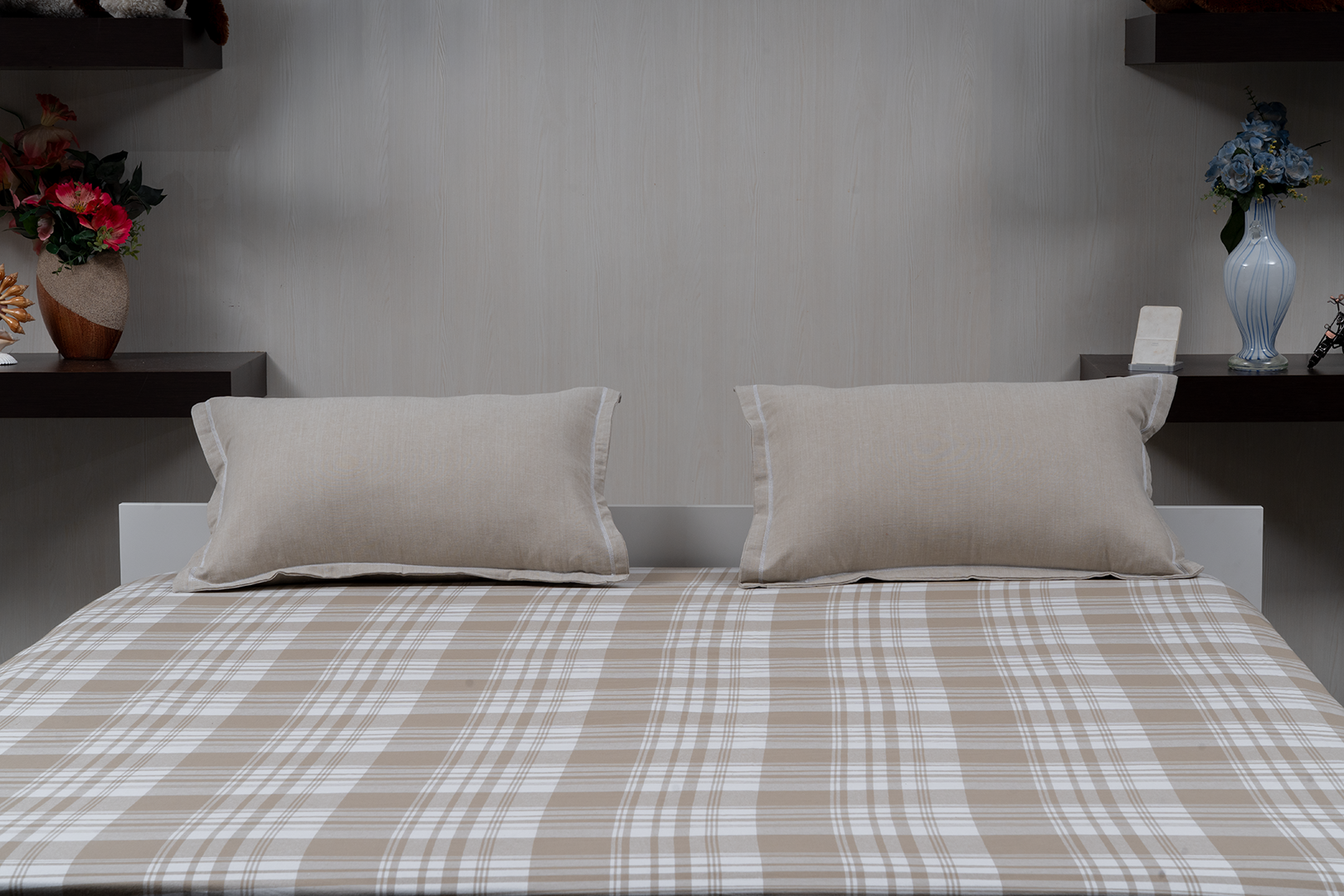 Uni Beige – Pillow Covers