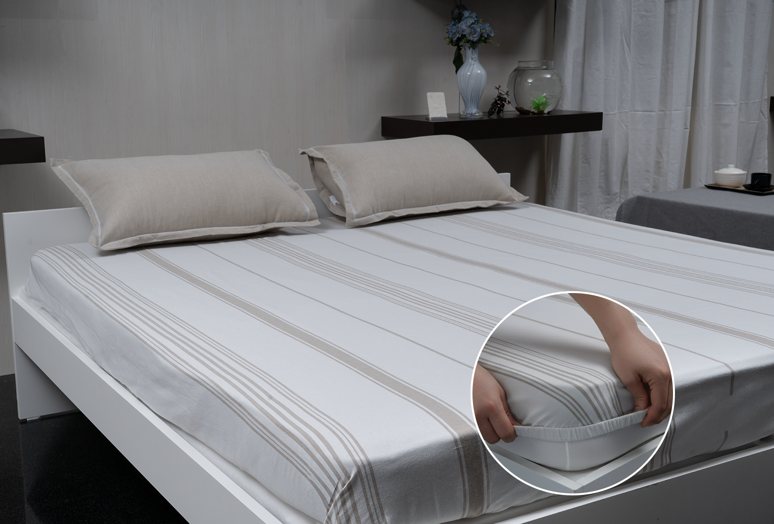 Linn Decors fitted sheet with elastic edges on a modern bed in a clean bedroom setting