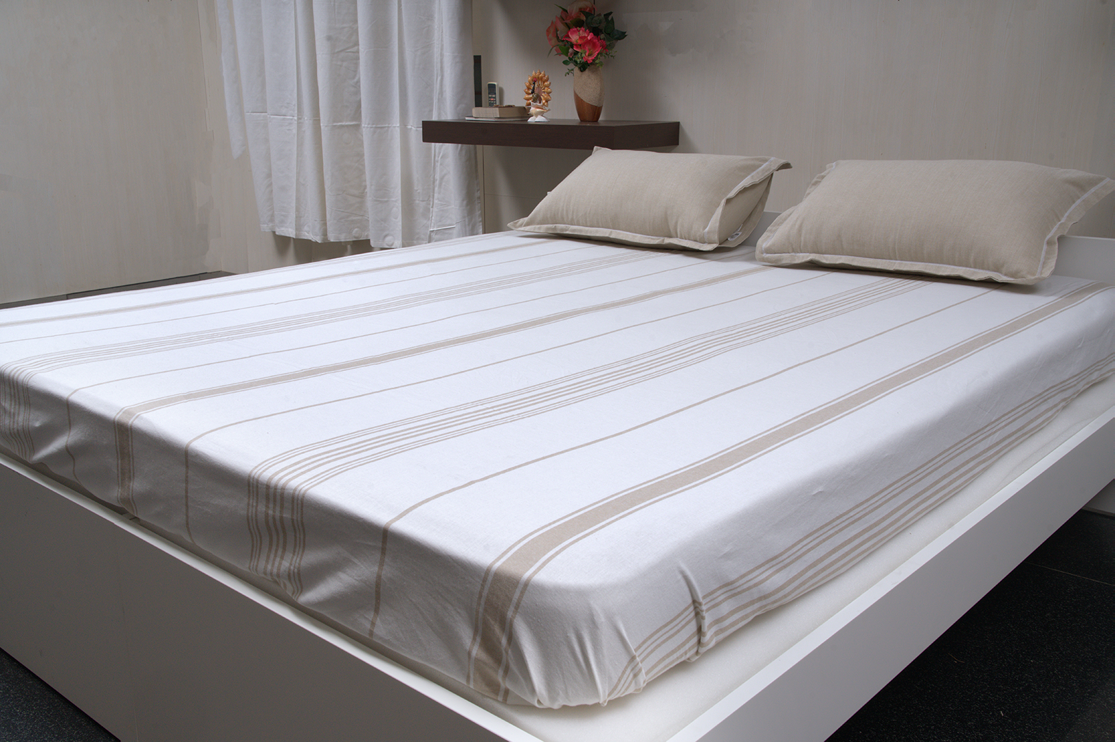 Silver Stream Beige - (Bedspread + 2 Pillow Covers)