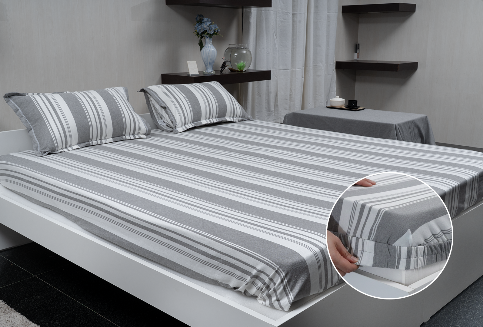 Linn Decors fitted sheet with elastic edges on a modern bed in a clean bedroom setting