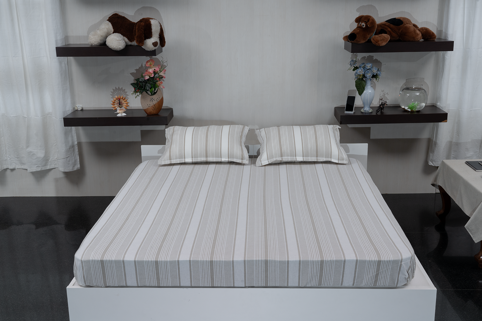 Linn Decors fitted sheet with two pillow covers and duvet cover styled on a modern bedroom bed