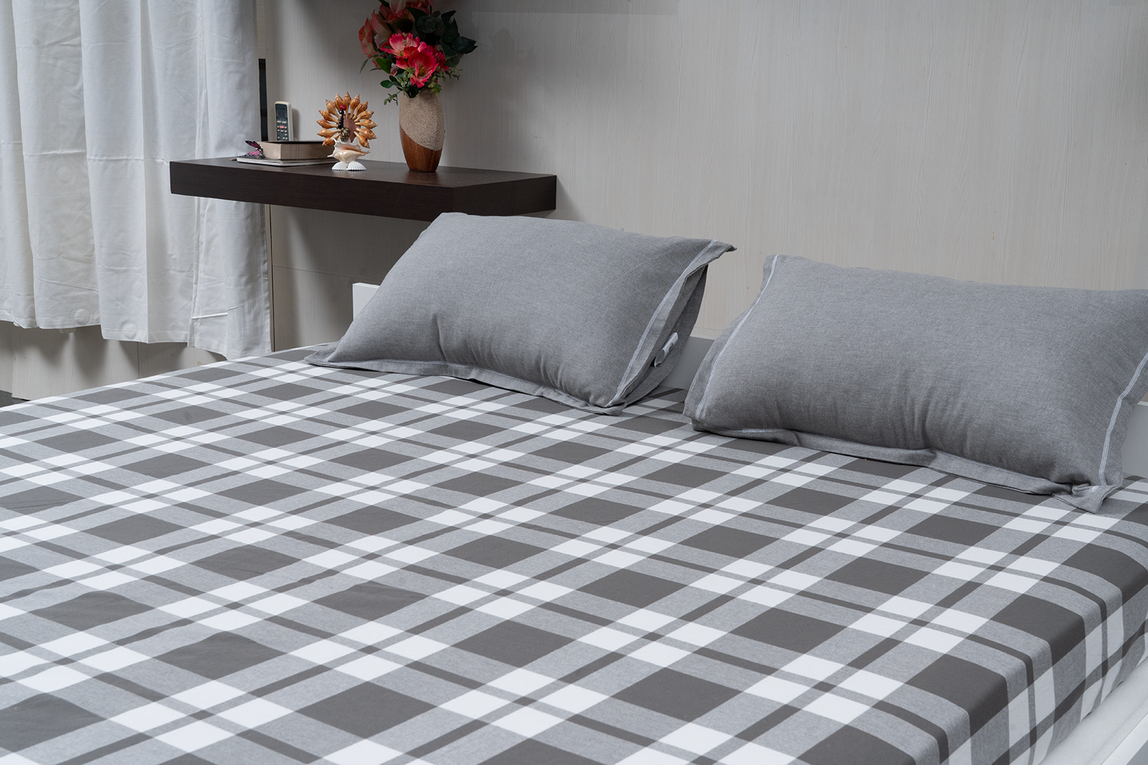 Uni Grey – Pillow Covers