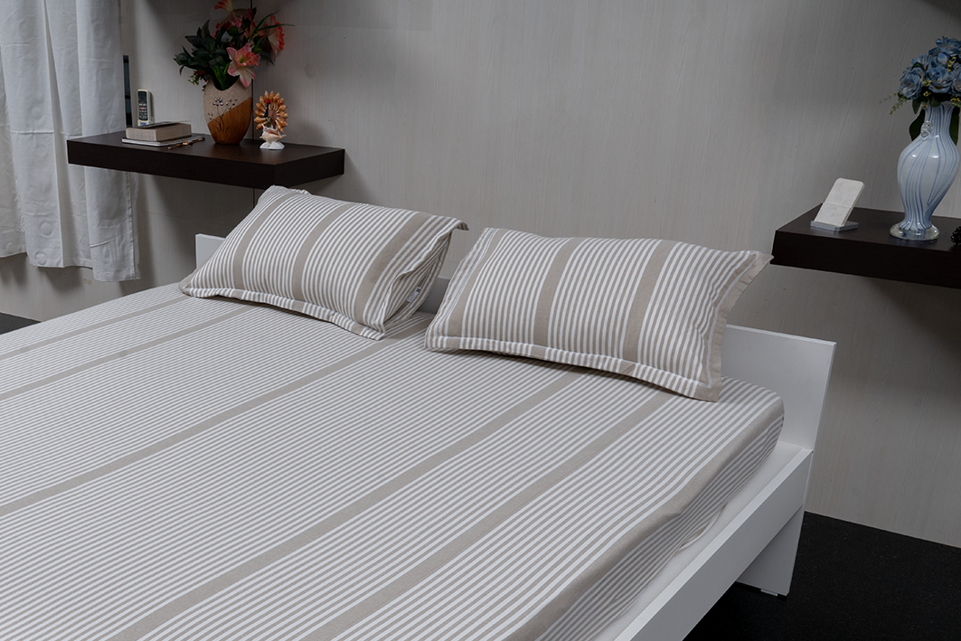 Cotton pillow covers for comfortable sleep